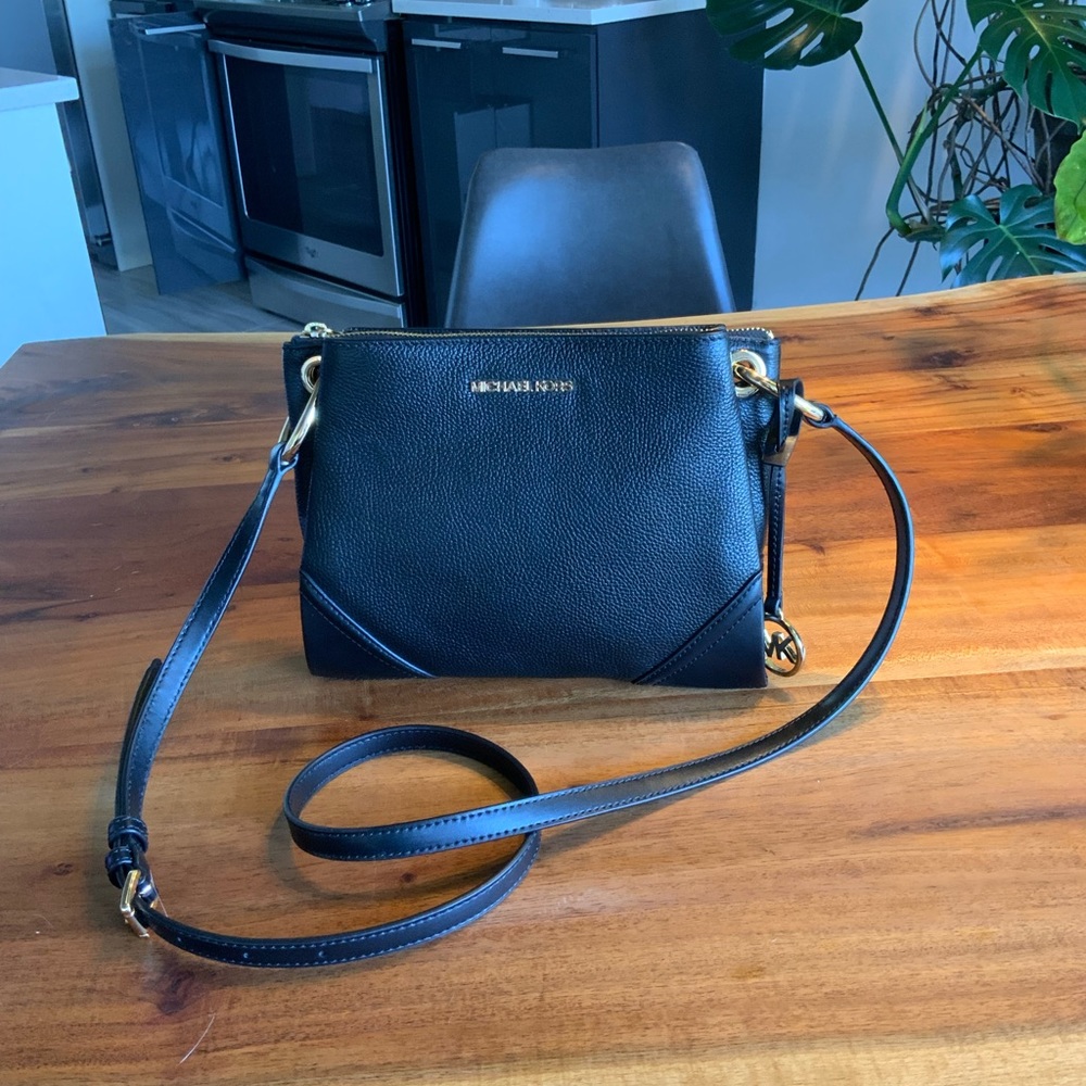 Michael Kors Nicole crossbody bag